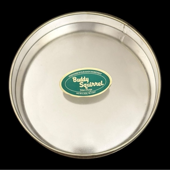 Vintage Currier & Ives Tin - New England Winter Scene - Picture 3 of 7